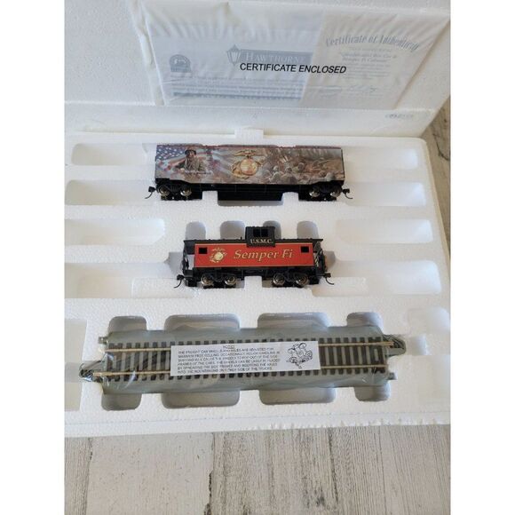 Hawthorne Quadalcanal Box Car & Semper Fi Caboose village train xmas - Picture 2 of 12